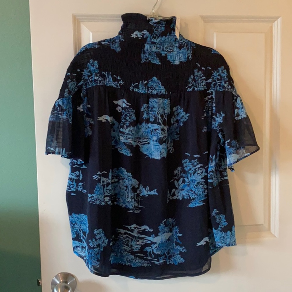 NWT Ann Taylor print blouse